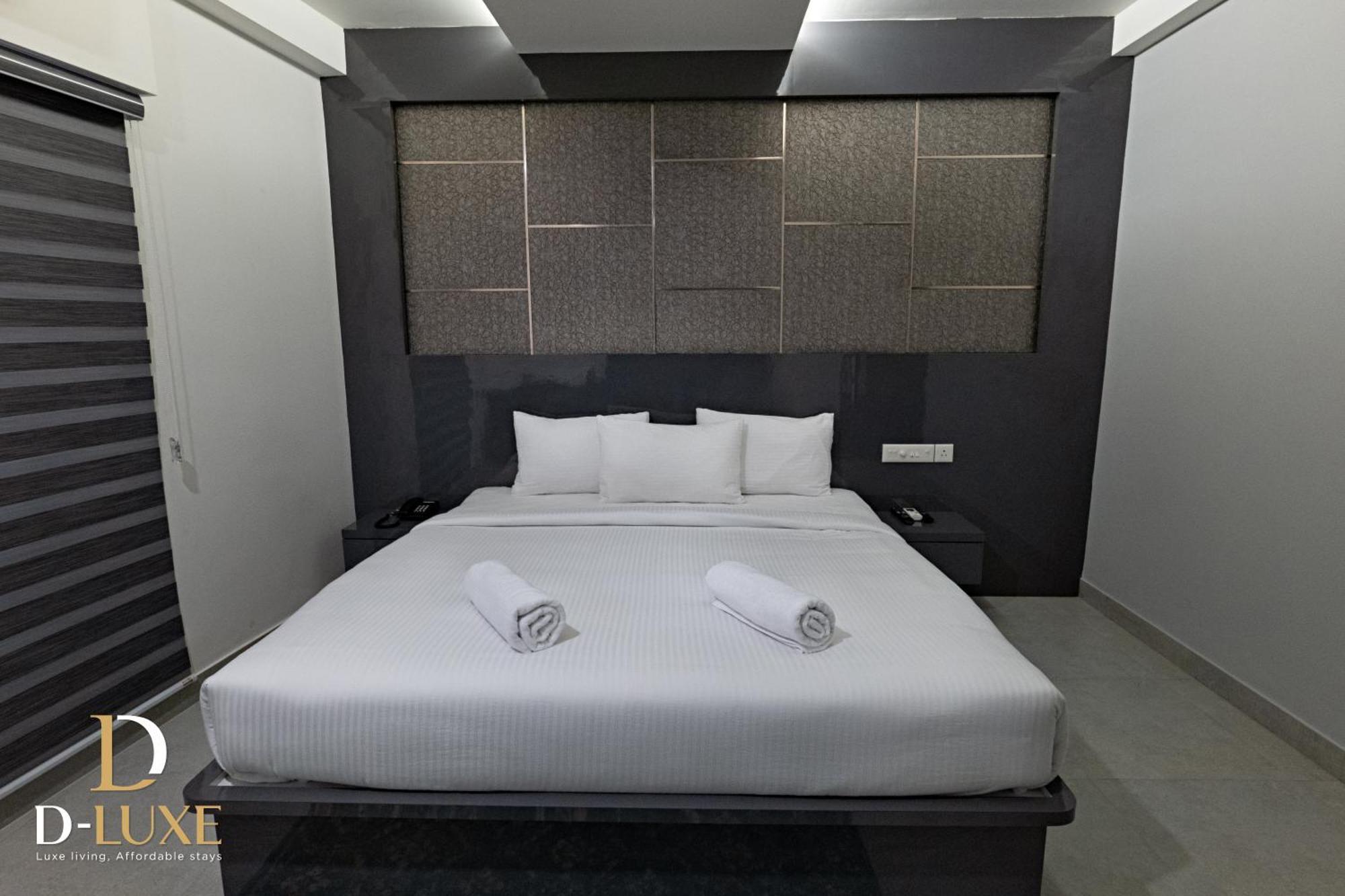 D-Luxe Hotel Kochi Exterior photo