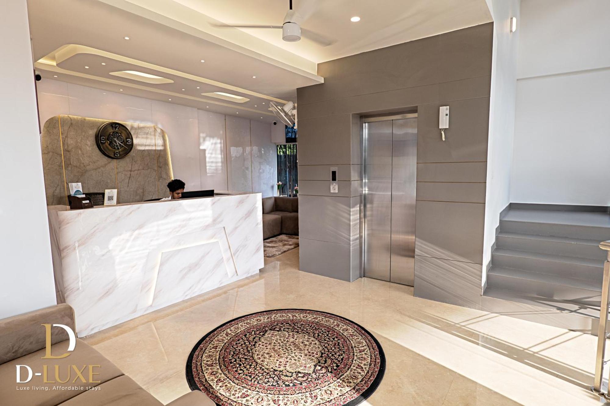 D-Luxe Hotel Kochi Exterior photo