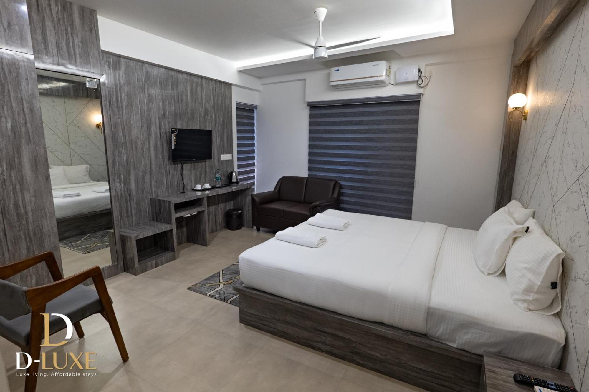 D-Luxe Hotel Kochi Exterior photo