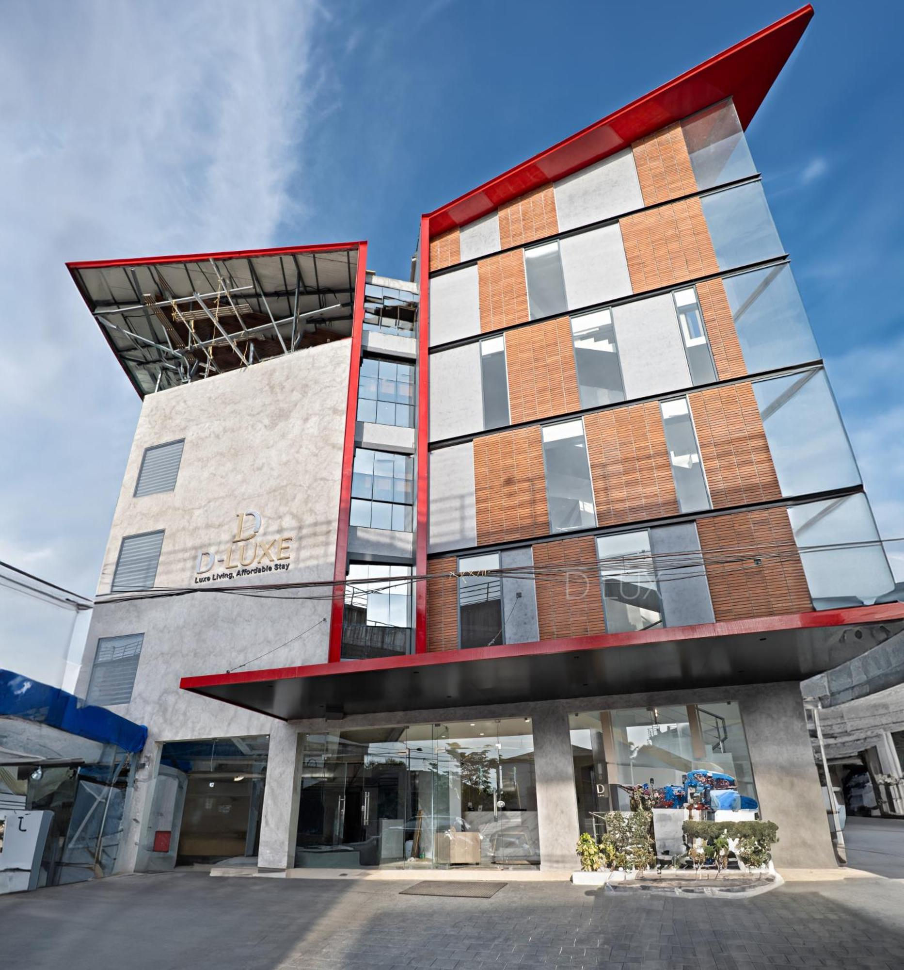 D-Luxe Hotel Kochi Exterior photo